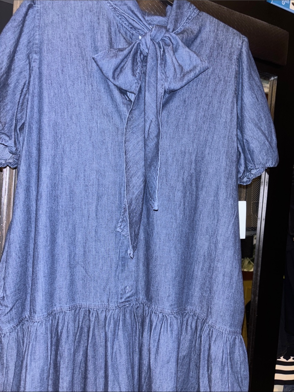 NWT Free Assembly Women's Tie Neck Denim Dress, Sizes XXlDenim Bow-Tie Midi - Picture 5 of 8